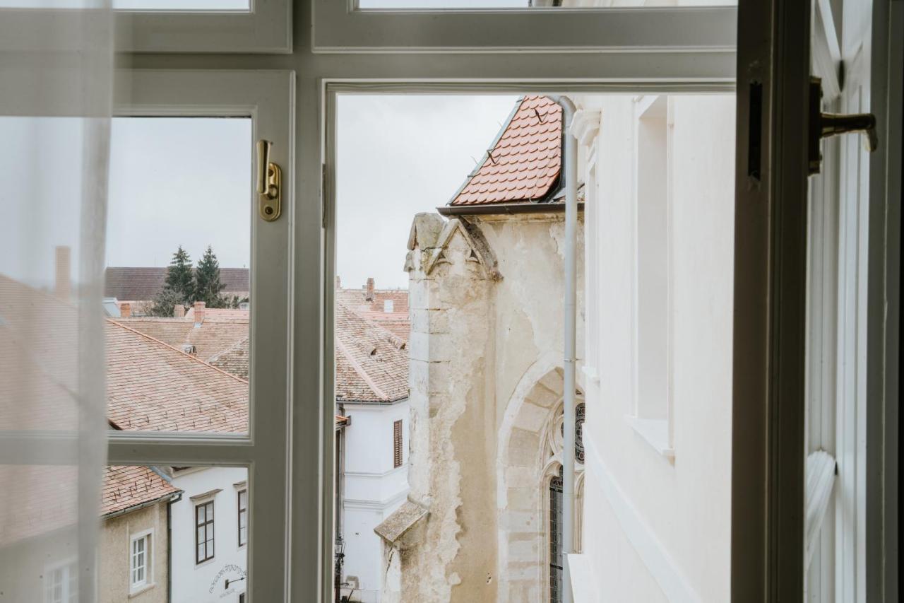 Benedict Hotel Kőszeg Eksteriør billede